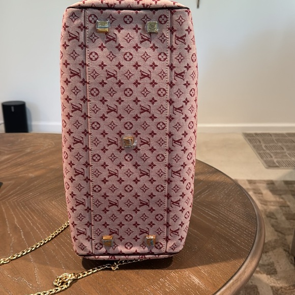 Louis Vuitton Monogram Mini Josephine GM Handbag - Picture 5 of 10